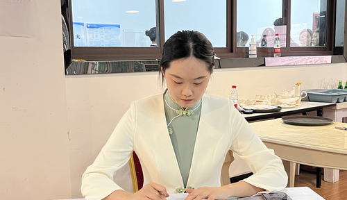赛中学生风采4.png